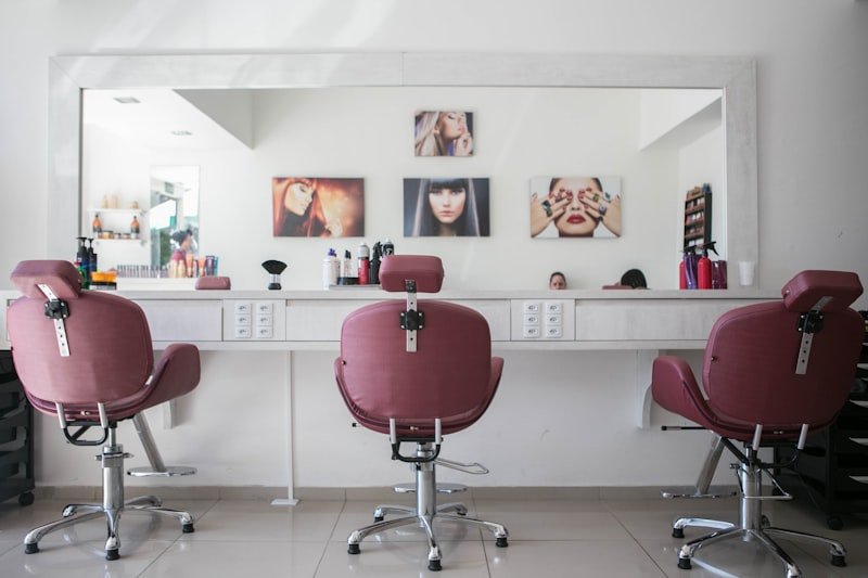 Salon Ambience & Treatment Rooms